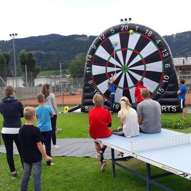 Foot Darts