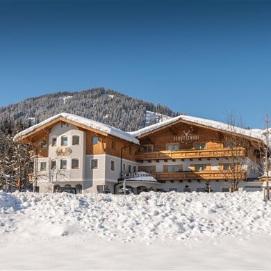 Schützenhof-Außenansicht-Winter