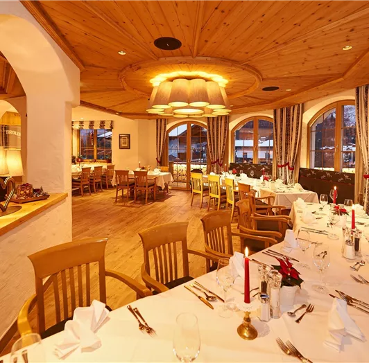 Der Restaurantbereich namens "Defregger Stube".