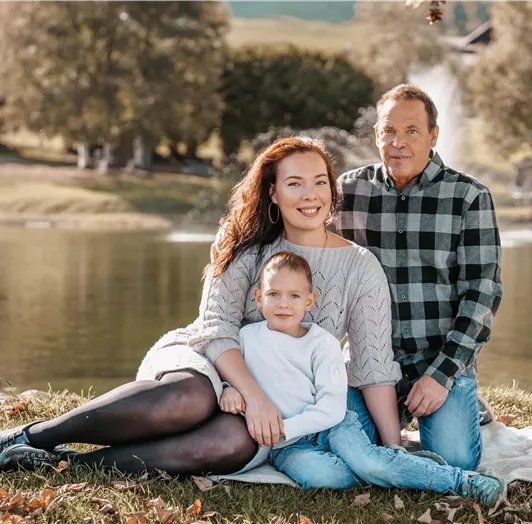 Unsere Familie, Dominik & Vivien & Gernot