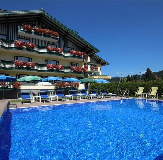 Hotel Unterberghof im Sommer