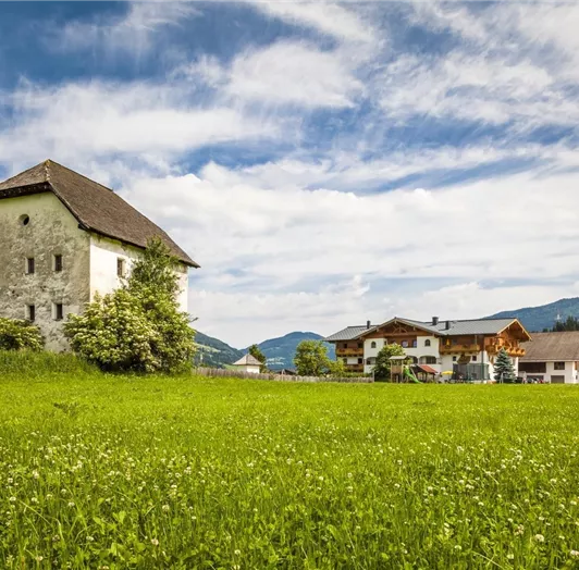 20170614_ThurnhofAussen_048-HDR_klein