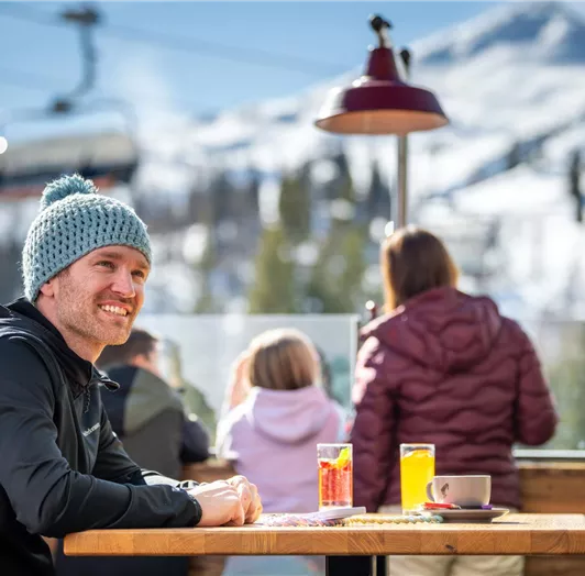 26-flachau-winter-ski-skifahren-skihütte-einkehren