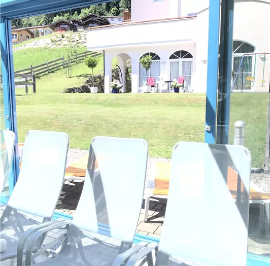 5ACB2EBA-AA49-4D2D-B191-B6C13E158957