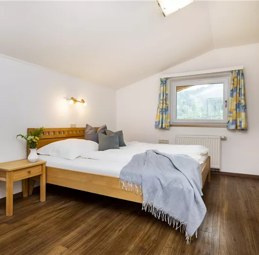 A2/2. Stock Schlafzimmer