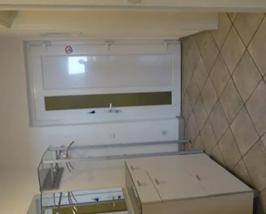 AA5BD855-EA74-4F19-A835-BF28BA1A34AB