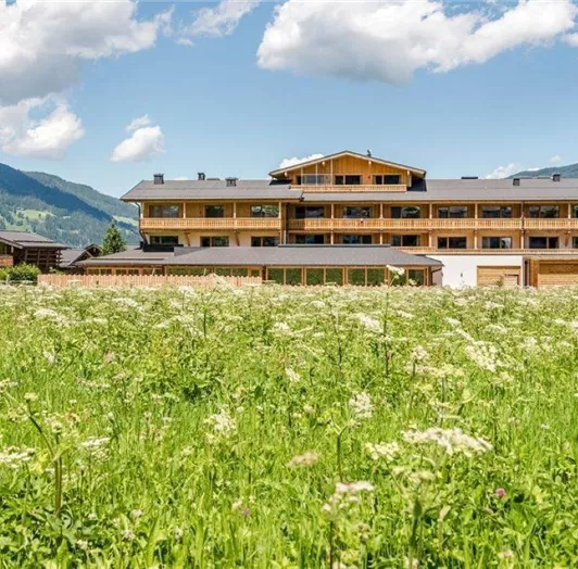 AdvLodgeSommer8