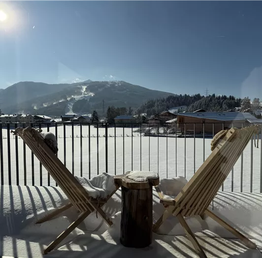 AlpenSkySuiteFlachau_Zi4_Aussicht2