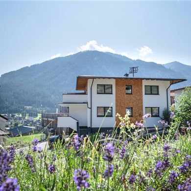 Apart Jasmin - Sommer