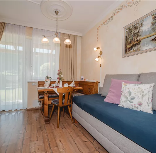 App. A - Essecke m. Wohnraum