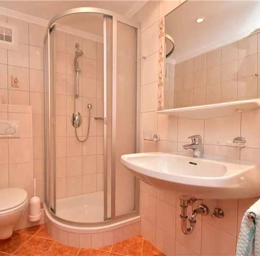 appartement-josef-badezimmer