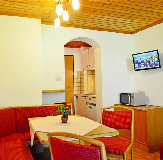 appartement-josef-wohnzimmer