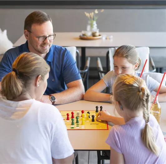 Den Tag ausklingen lassen auf unserer Außenterrasse (auch hier kannst du frühstücken) :-)