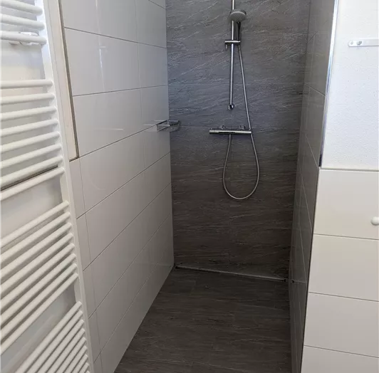 Badezimmer West App. B