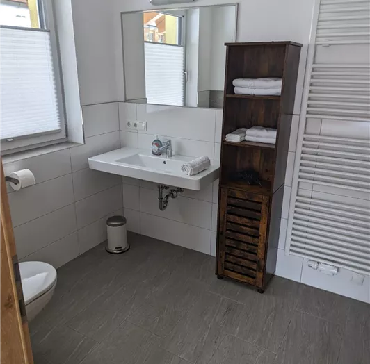 Badezimmer West App. B