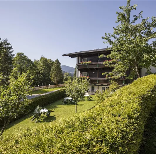 Blick auf die Villa 7