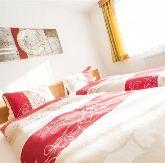 Dreibettzimmer