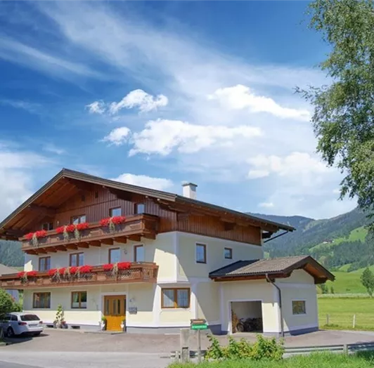 Ferienhaus Mitterer im Sommer