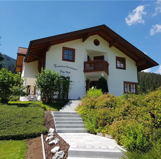 Ferienwohnungen-Koeck-Sommer