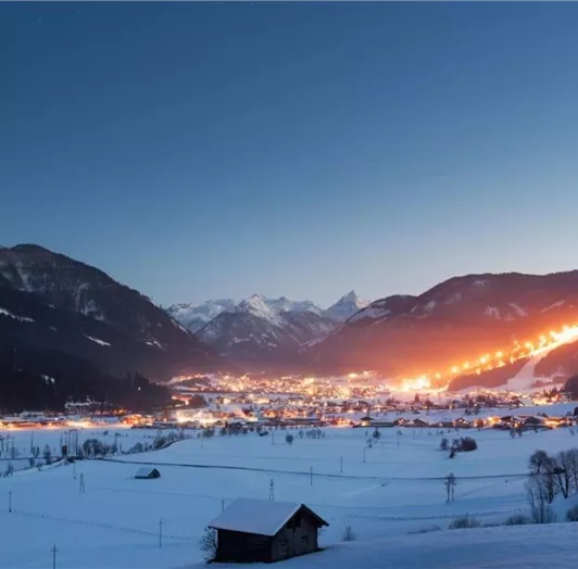 flachau-bei-nacht-gross
