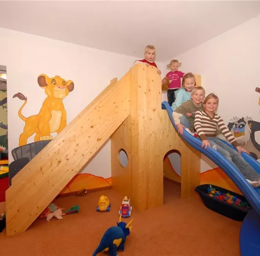 Flachau Kinderspielraum Sonnfeld