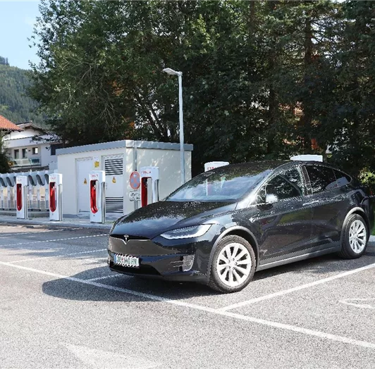 E-Ladestationen