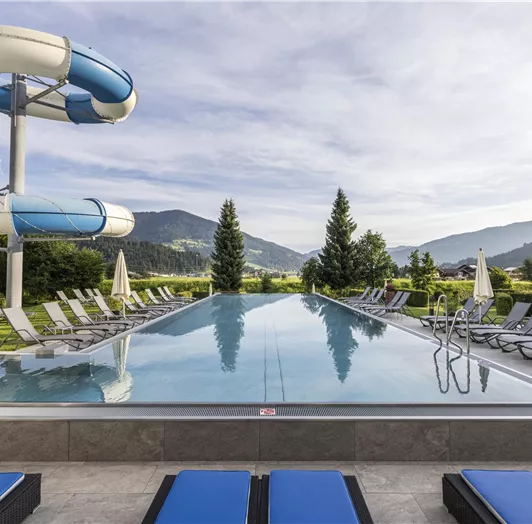 Aussenpool-Liegen