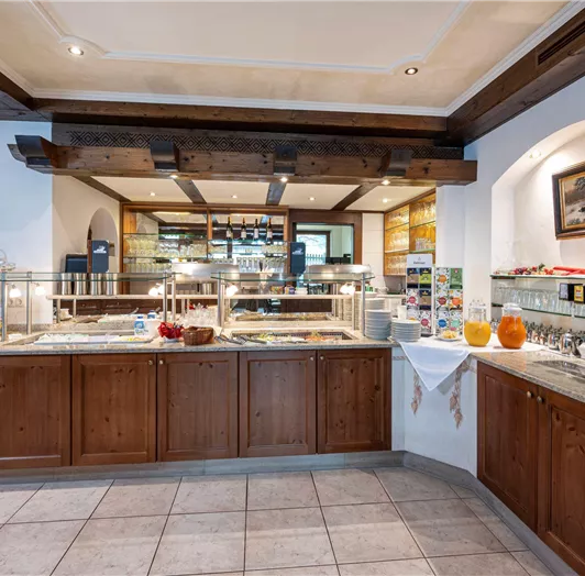 Das leckere Frühstücksbuffet wartet auf Sie