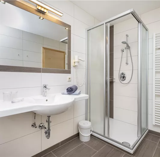 Haus-Eva-Bad-Appartement-C