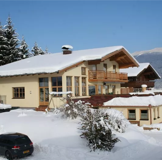 Haus Mooslechner im Winter