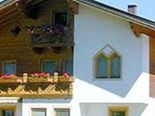 Haus Reiter Johanna im Sommer