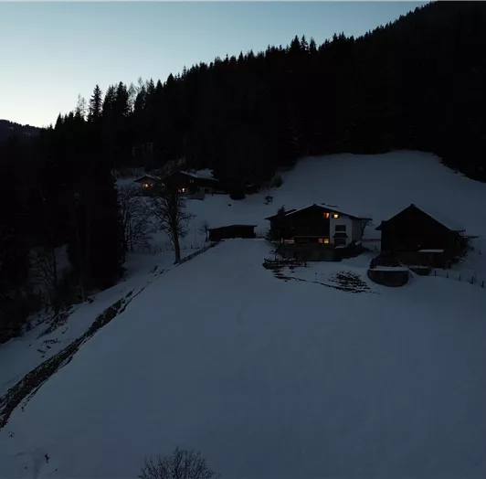Haus Winter Abends