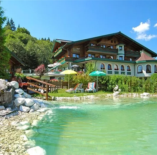 Hotel-Garni Santa Barbara im Sommer