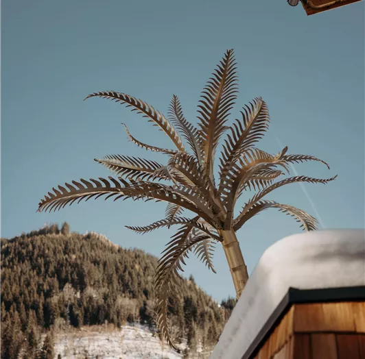 Hotel_Sign_GoldenePalme