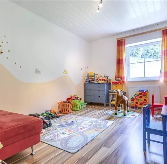 kinderspielzimmer-gross