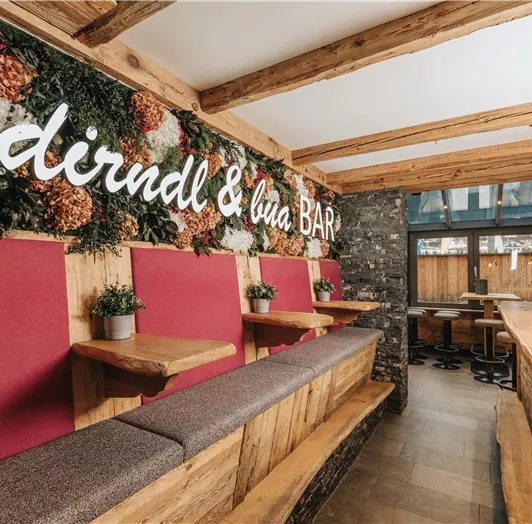 KWER_Alpenarena-Bar-300dpi-10