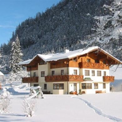 Landhaus Winter im Winter