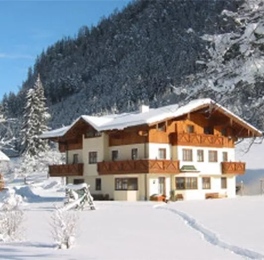 Landhaus Winter im Winter