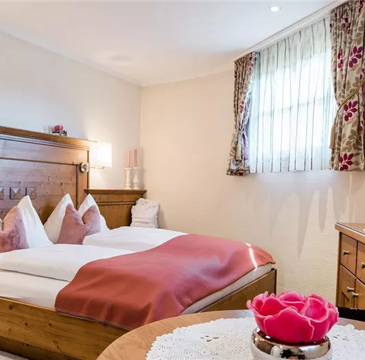 myschloessl-ganzes-haus-2