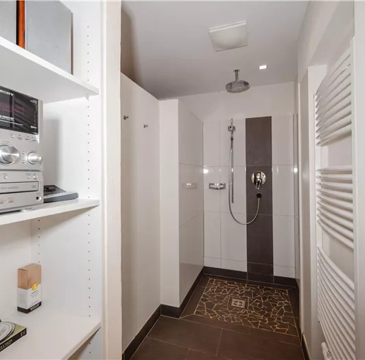 Nassbereich Ruheraum