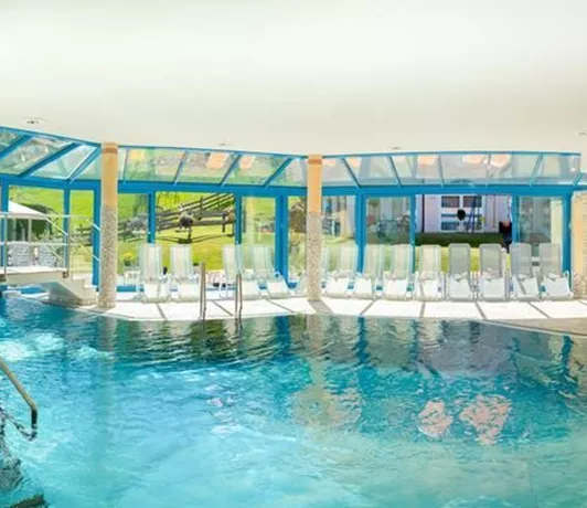 Panorama Pool Sommer