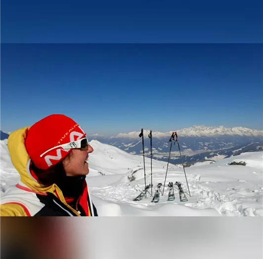 PicsArt_03-09-11.55.12