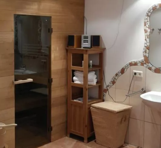 sauna-infrarotkabine-wechselmaishof-klein