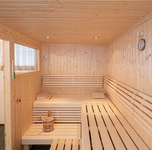 Sauna_innen_links