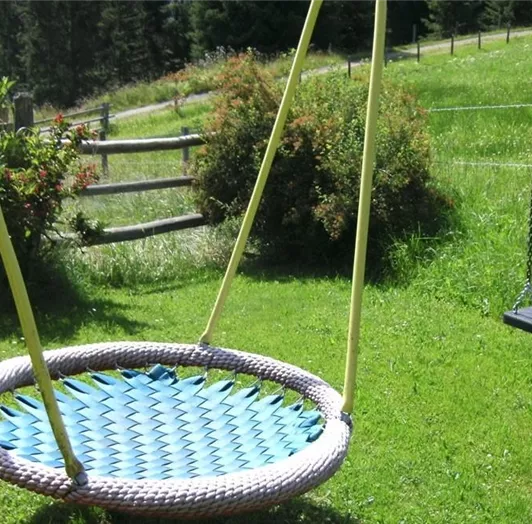 schaukel-garten-gross