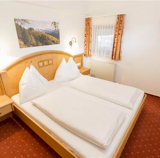 Schlafzimmer App. C+