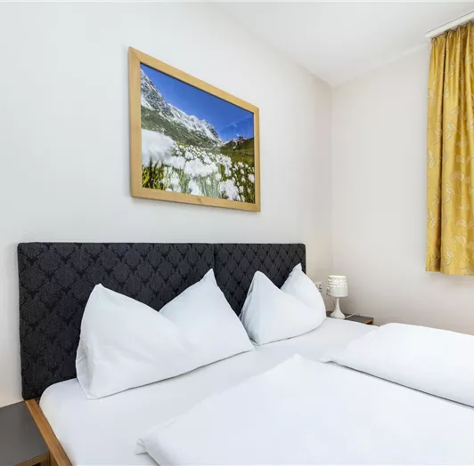 Schlafzimmer Appartement 7 und 8 Doppelbett