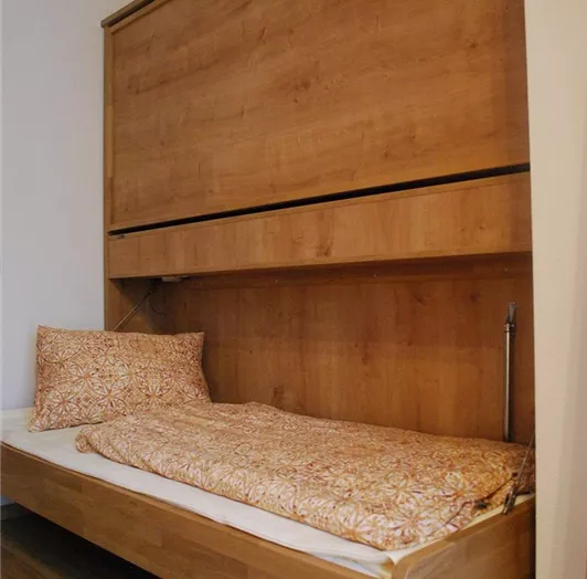 Schlafzimmer-Dreibett-web