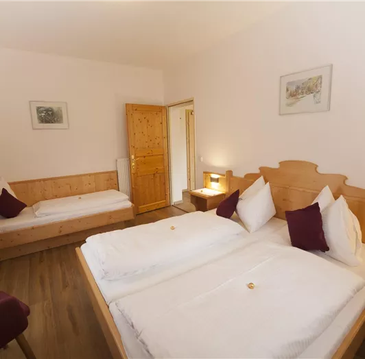 Schlafzimmer Ferienwohnung Haus Bliem