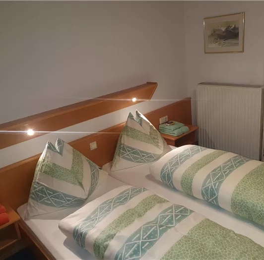 Schlafzimmer mit Balkon